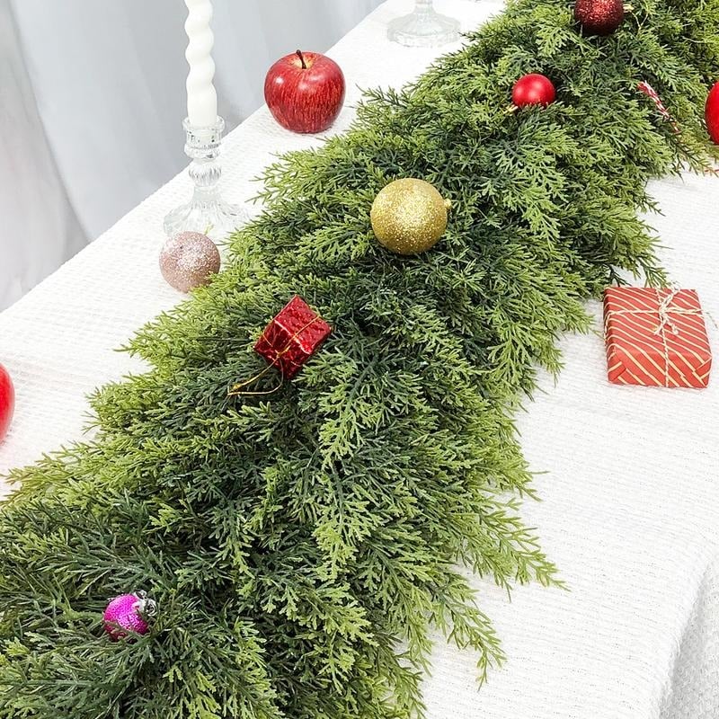 ๐6 FT Artificial Cedar Garland